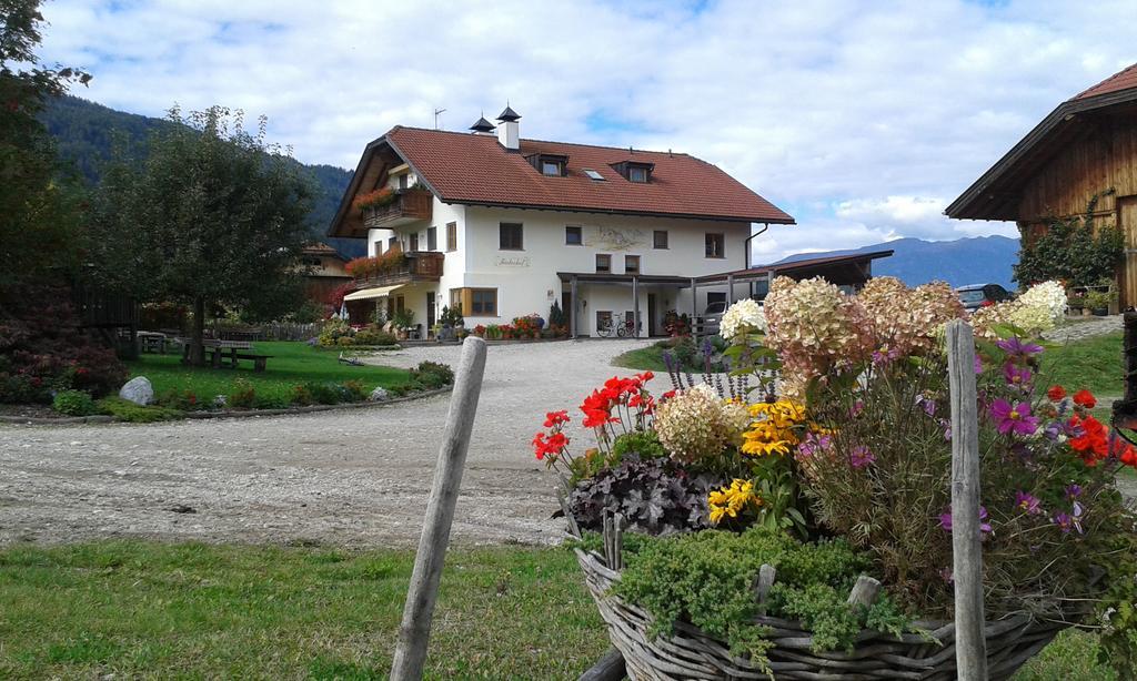 Olang Appartements Faerberhof מראה חיצוני תמונה
